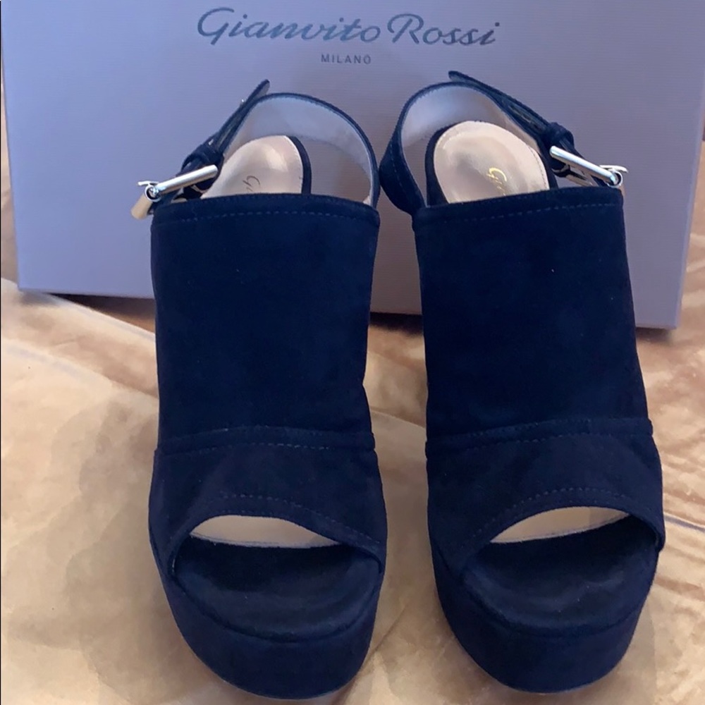 Gianvito Rossi Woman’s Chunky Hill